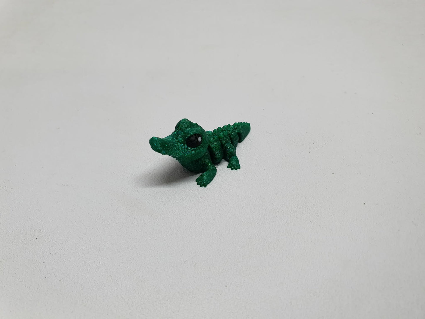 Mini crocodile