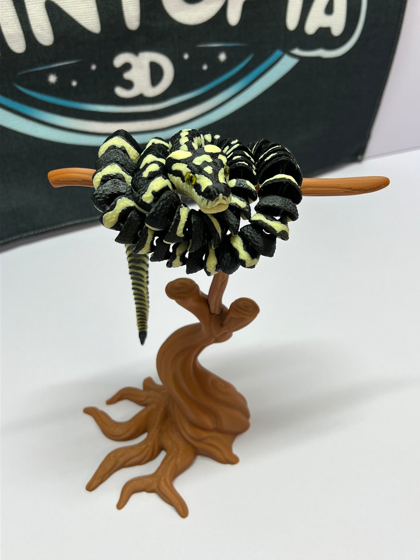 Carpet python W/Tree