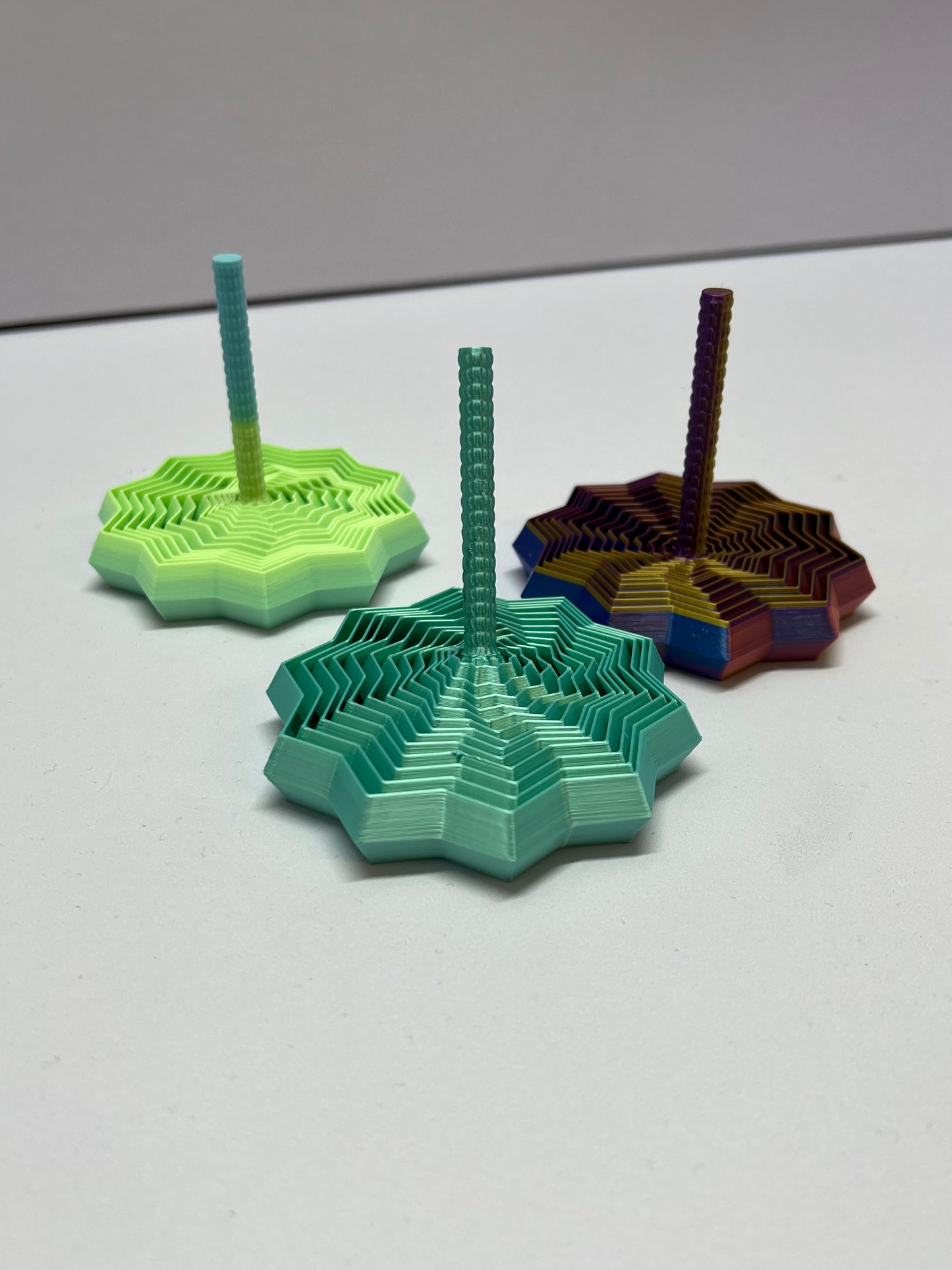 Fidget star with handle